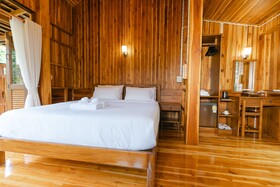 Saksila Resort