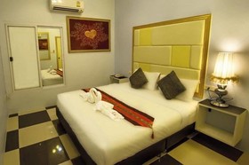 Golden Key Boutique & Spa