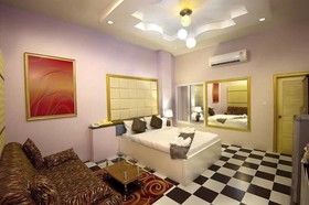 Golden Key Boutique & Spa