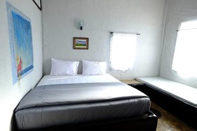 Canary Guesthouse