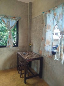 Happy House Backpacker