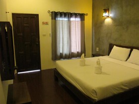 Home Inn Pai Garden
