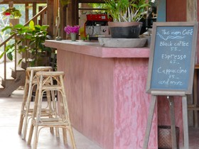 Hotel Baan Nam Pai Retreat House