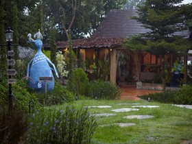 House of Love @ Pai
