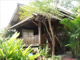 Khum Panta Hotel