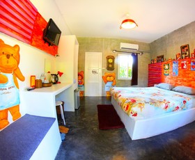 Kirina Retro House