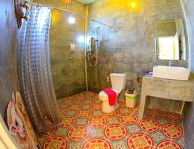 Kirina Retro House