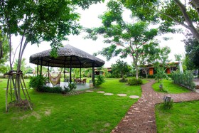 Kirina Retro House