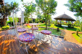 Kirina Retro House