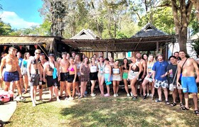 Mad Monkey Hostel Pai