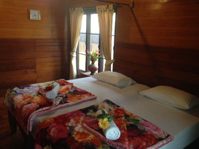 Montri Garden House