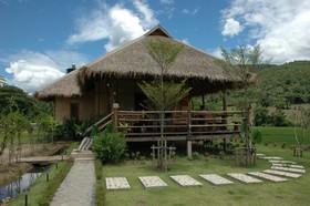 Pai Klang Na