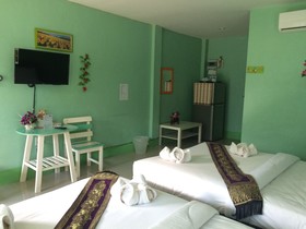 Paramee Inn Pai