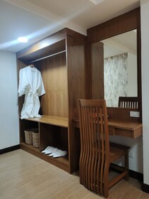 Peacock De Pai Hotel