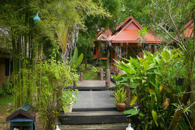 Pho Rak Nah Pai Hotel