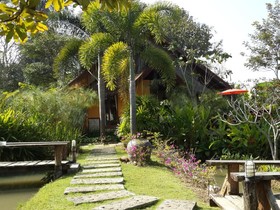 PuraVida Pai Resort