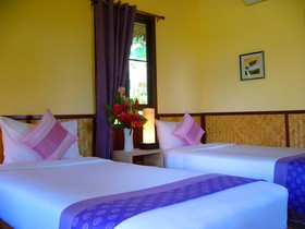 PuraVida Pai Resort