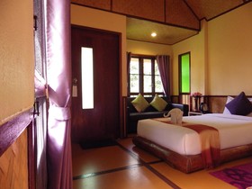 PuraVida Pai Resort