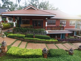 Phukhamsaed Mountain Resort & Spa