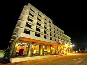 Phayao Northern Lake Hotel