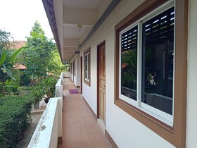 Phumchan Place Hotel