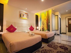 Ayara Grand Palace