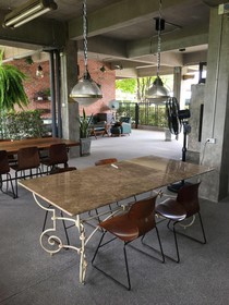 Elite residence