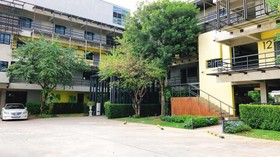 Elite residence