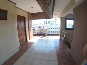 Kraisaeng Place