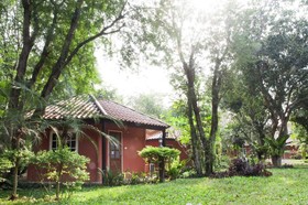 Natural Park Resort De Wangthong