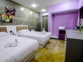 Pyrmont Ville Hotel