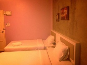 Pyrmont Ville Hotel