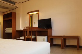 Rattana Park Hotel