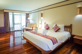 Sappraiwan Elephant Resort & Sanctuary