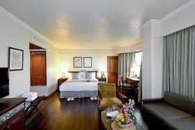 The Grand Riverside