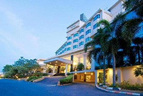The Grand Riverside