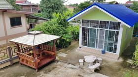Tossawan Guesthouse