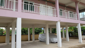 Tossawan Guesthouse