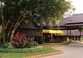 Wanathara Health Resort and Spa