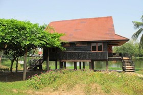 Prompiram Suannam & Golf Club