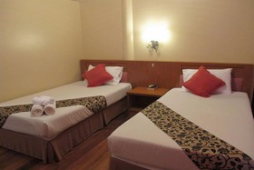 Prompiram Suannam & Golf Club