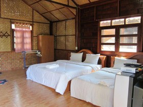 Thai Loei 300 Pee Resort