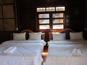 Thai Loei 300 Pee Resort