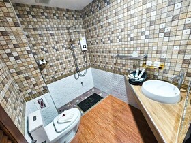 Chiangmai Lanna & Modern Loft Hotel