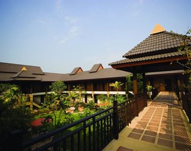 Mae Jo Golf Club & Resort