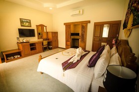Nok Resort & Hotel