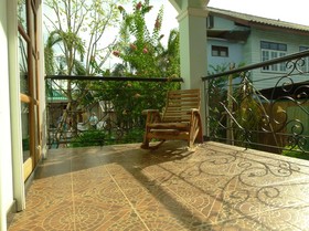 Baan Georges Hotel