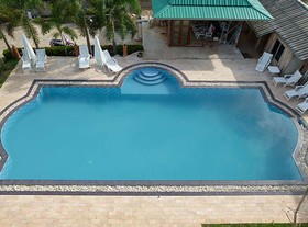 Baan Georges Hotel