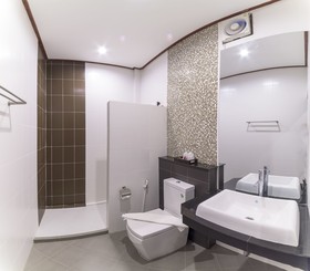 Chanalai Resort & Hotel