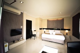 Chanalai Resort & Hotel